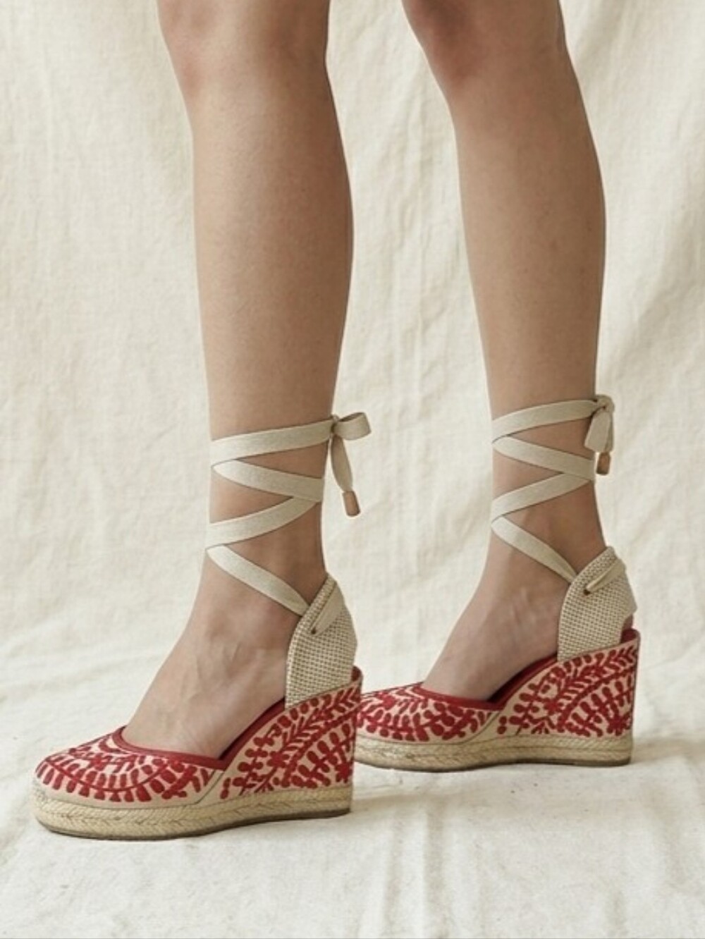 Aldo Red Embroidered Ankle Tie Espadrille Wedge Sandals Sz 7.5